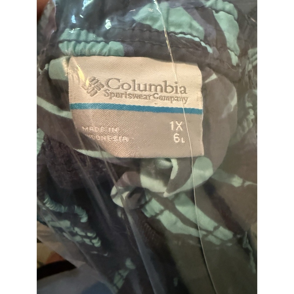 Columbia Women's PFG Shorts, Size 1X Teal Blue, Fishing Hiking - Picture 8 of 8